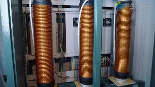 電鍋爐分類中的電磁采暖爐