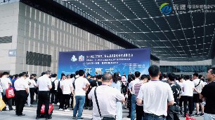 壁掛式電采暖爐費(fèi)電嗎，買的時(shí)候該怎么選呢